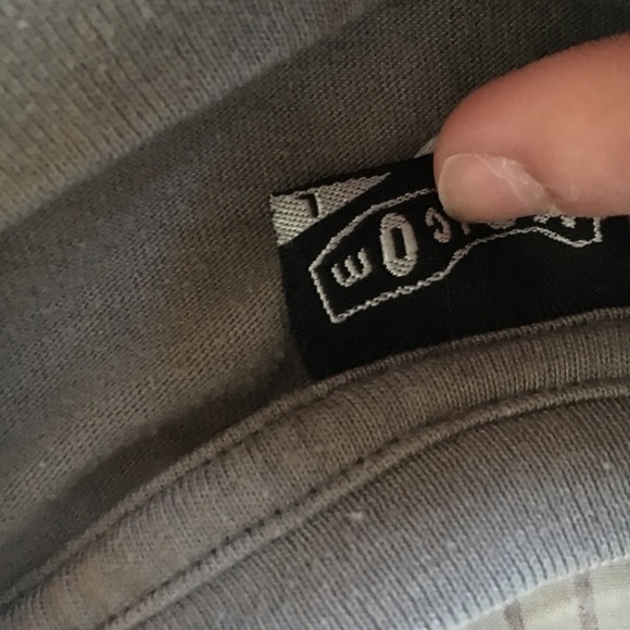 Volcolm shirt - Picture 2 of 2